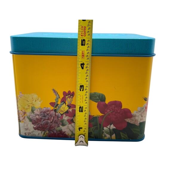 The Pioneer Woman Favorite Recipes Tin Box William Morrow Floral Design 2019 - Picture 13 of 13